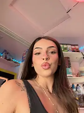 Snapshot of juicybootyquinn chatting on July 2026 01:20:01 AM juicybootyquinn online show from July 2026 01:20:01 AM