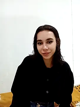 Snapshot of Givmg chatting on April 2026 02:36:02 AM Givmg online show from April 2026 02:36:02 AM