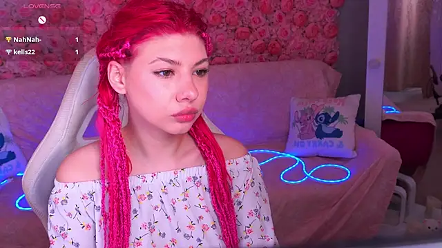 Snapshot of PinkyTrix chatting on April 2026 12:45:02 PM PinkyTrix online show from April 2026 12:45:02 PM