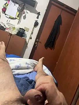 Snapshot of luyan734 chatting on April 2026 06:38:01 AM luyan734 online show from April 2026 06:38:01 AM