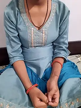 Snapshot of Sanjana_kumari chatting on April 2026 04:18:01 AM Sanjana kumari online show from April 2026 04:18:01 AM