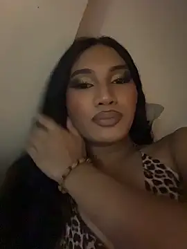 slutty aki online show from June 2026 03:27:02 PM