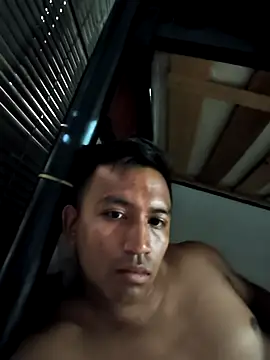 Snapshot of SnoozingThiamine chatting on April 2026 06:54:02 PM SnoozingThiamine online show from April 2026 06:54:02 PM