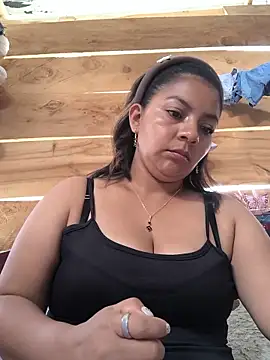 Snapshot of Tamaraxxx_hot chatting on May 2026 09:05:02 PM Tamaraxxx hot online show from May 2026 09:05:02 PM