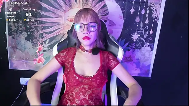 LaxiViolet online show from July 2026 08:15:01 PM