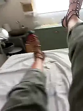 meladinhaa69 online show from April 2026 04:24:01 PM