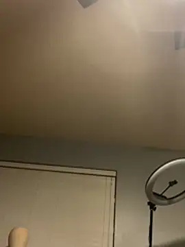 Romeochocolate81 online show from April 2026 02:05:01 AM