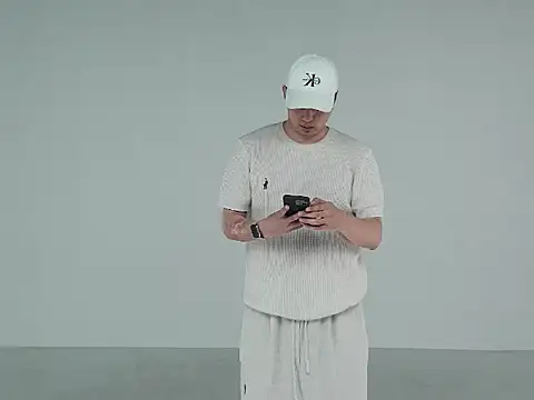 Snapshot of ty-baby chatting on April 2026 10:21:01 AM ty-baby online show from April 2026 10:21:01 AM