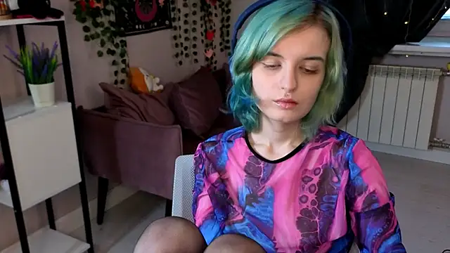 NikaBabyX online show from April 2026 12:56:01 PM