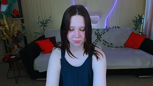 Snapshot of MooonlightSky chatting on May 2026 12:21:01 PM MooonlightSky online show from May 2026 12:21:01 PM