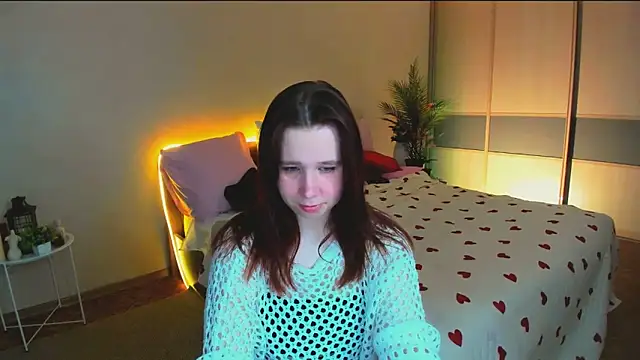 Snapshot of MooonlightSky chatting on May 2026 11:17:02 AM MooonlightSky online show from May 2026 11:17:02 AM