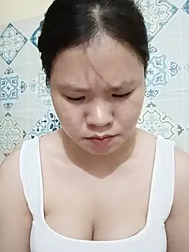 Snapshot of Seraphinahh chatting on July 2026 04:03:02 PM Seraphinahh online show from July 2026 04:03:02 PM