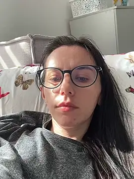 Snapshot of olivia_vi chatting on April 2026 12:50:01 PM olivia vi online show from April 2026 12:50:01 PM