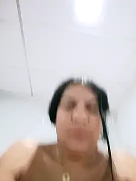 Valentinamorena online show from April 2026 08:58:02 PM