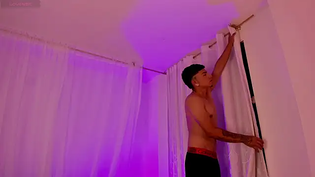 Thiago teenboy66 online show from April 2026 03:54:02 AM