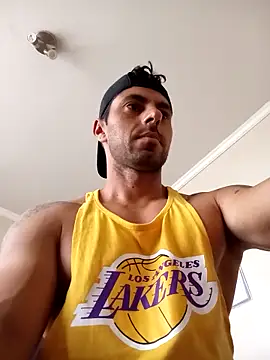 Fittrainer21 online show from April 2026 09:10:02 PM