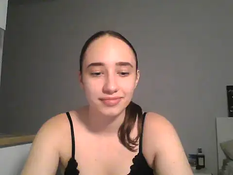 Snapshot of DarkMirel chatting on June 2026 06:10:01 PM DarkMirel online show from June 2026 06:10:01 PM