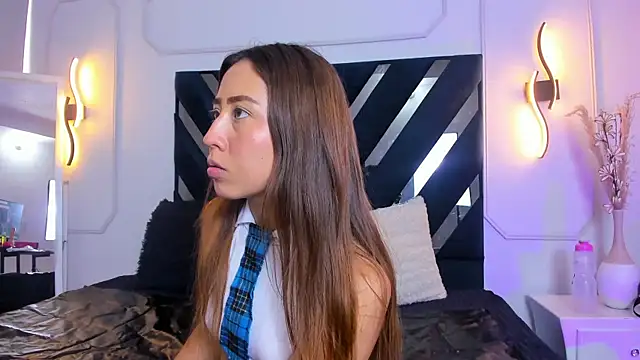 Molly Sweet   online show from July 2026 04:12:01 PM