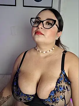 Snapshot of Nicolevega1 chatting on July 2026 01:44:02 AM Nicolevega1 online show from July 2026 01:44:02 AM