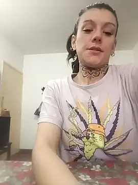 Snapshot of tinitattoos chatting on April 2026 06:02:02 PM tinitattoos online show from April 2026 06:02:02 PM