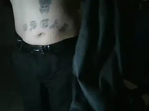 Snapshot of Oskr2024XXX chatting on December 2024 05:10:02 AM Oskr2024XXX online show from December 2024 05:10:02 AM