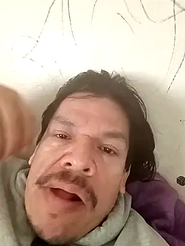 Snapshot of Oskr2024XXX chatting on January 2025 06:38:01 PM Oskr2024XXX online show from January 2025 06:38:01 PM