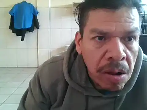 Snapshot of Oskr2024XXX chatting on January 2025 05:26:02 PM Oskr2024XXX online show from January 2025 05:26:02 PM