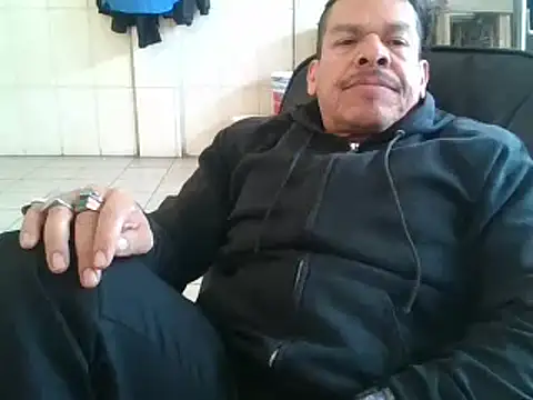 Snapshot of Oskr2024XXX chatting on February 2025 07:41:01 PM Oskr2024XXX online show from February 2025 07:41:01 PM