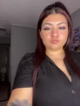 Snapshot of Mia2024 chatting on April 2026 03:28:01 AM Mia2024 online show from April 2026 03:28:01 AM