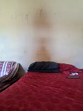 Snapshot of Divine_doll chatting on April 2026 11:13:02 AM Divine doll online show from April 2026 11:13:02 AM