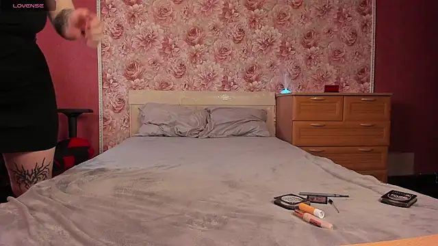 Snapshot of _Alice_Weidel_ chatting on April 2026 03:41:01 AM Alice Weidel online show from April 2026 03:41:01 AM