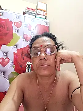 Sanjanabiswas947 online show from April 2026 09:39:33 PM