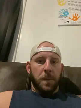 Snapshot of phattyluv89 chatting on April 2026 02:14:01 AM phattyluv89 online show from April 2026 02:14:01 AM