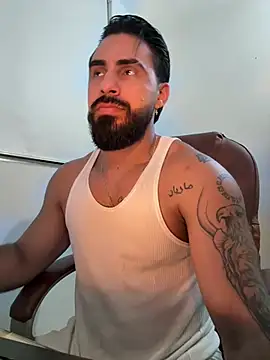 Ryan Black3 online show from May 2026 01:02:04 AM
