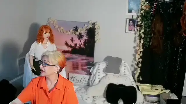 ZorynaDollHouse online show from June 2026 11:24:02 PM