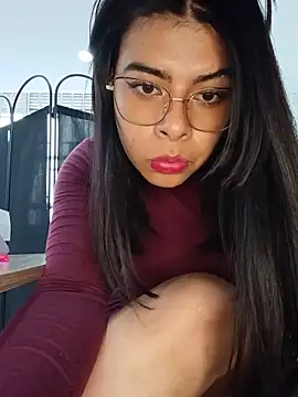 Snapshot of SOFIA-11_ chatting on May 2026 09:13:01 PM SOFIA-11 online show from May 2026 09:13:01 PM