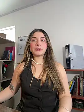 juanitablue online show from June 2026 05:52:01 PM