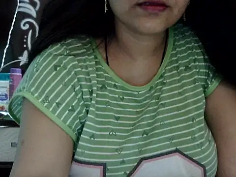 Sexy Mahekk online show from May 2026 05:19:01 PM