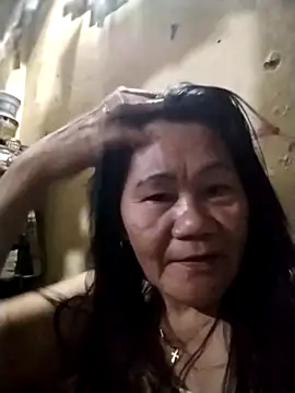 Snapshot of MARIPOSAPINAY chatting on April 2026 12:50:01 PM MARIPOSAPINAY online show from April 2026 12:50:01 PM