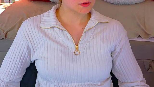 Snapshot of DanaHurt1 chatting on April 2026 01:28:02 PM DanaHurt1 online show from April 2026 01:28:02 PM