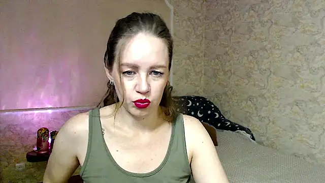 Fern Lust online show from July 2026 01:28:01 PM