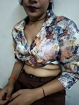 Snapshot of Dimple-Shah chatting on May 2026 05:51:01 PM Dimple-Shah online show from May 2026 05:51:01 PM
