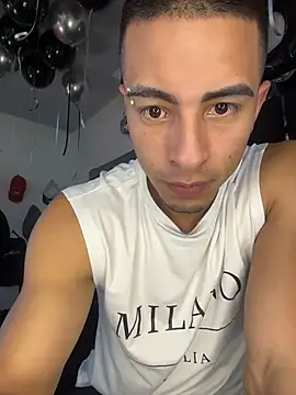 willclayy online show from July 2026 12:32:02 PM
