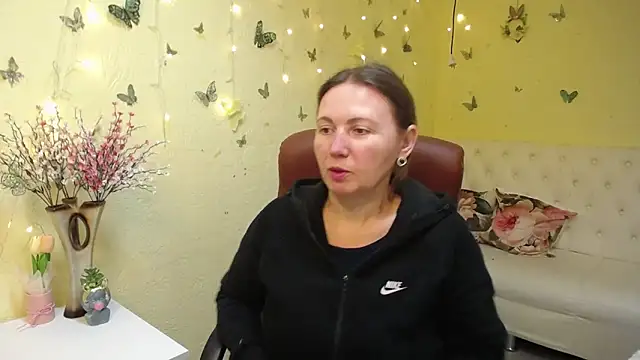 Snapshot of ZoyaPask chatting on April 2026 05:54:02 AM ZoyaPask online show from April 2026 05:54:02 AM