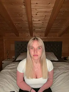 Snapshot of paulaklein chatting on April 2026 07:38:02 PM paulaklein online show from April 2026 07:38:02 PM