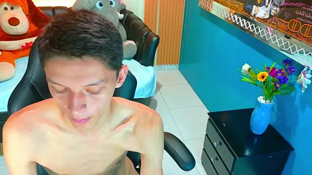 BlurEyes1 online show from April 2026 07:50:02 PM