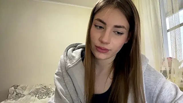 simmisweet online show from April 2026 05:10:02 PM