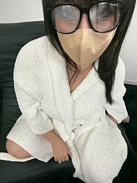 Snapshot of hanahana-ch chatting on April 2026 07:14:01 AM hanahana-ch online show from April 2026 07:14:01 AM