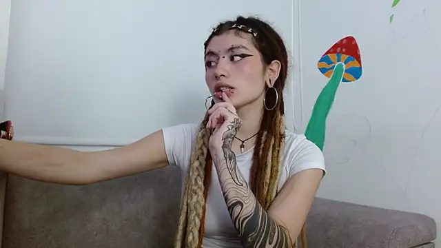 Snapshot of giulietta_monsalve chatting on July 2026 01:41:01 AM giulietta monsalve online show from July 2026 01:41:01 AM