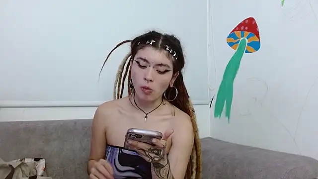 Snapshot of giulietta_monsalve chatting on July 2026 05:38:01 AM giulietta monsalve online show from July 2026 05:38:01 AM